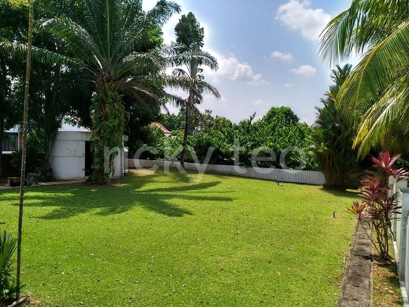 6 Bed Bungalow (Landed) for Rent in  Swiss Club Park - Image 1